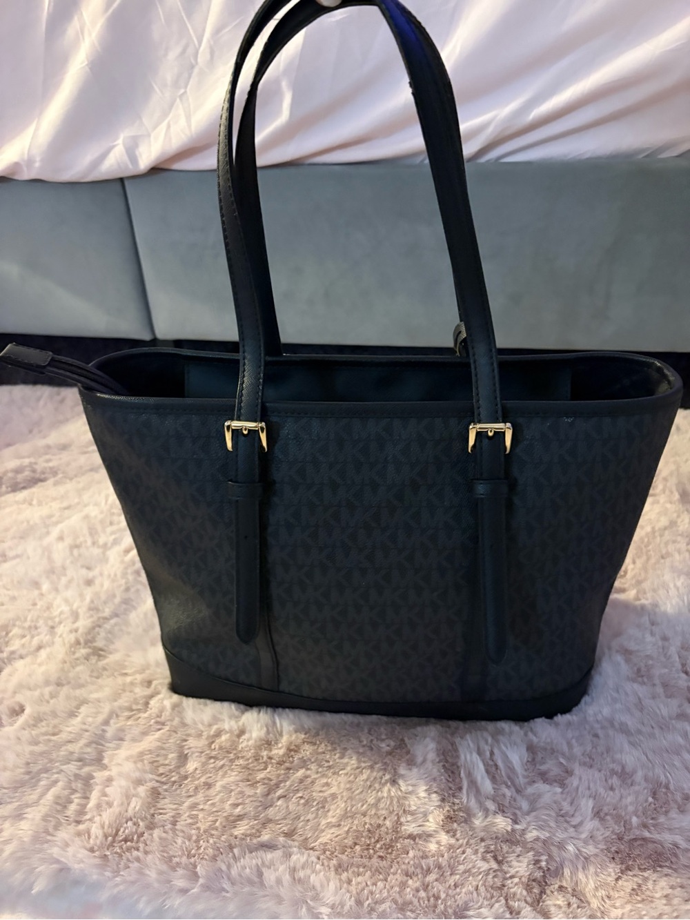 Michael Kors Women’s Jet Set Travel Small Logo Top-Zip Tote Bag - Picture 4 of 6